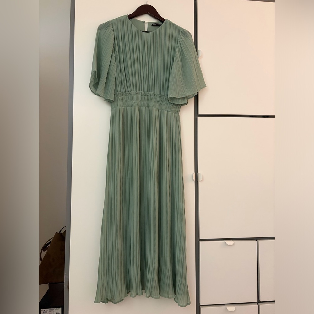 Zara Pleated Sage Green Maxi Dress